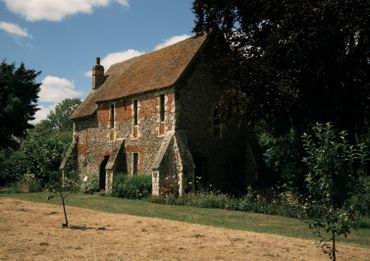 Cedar Combe